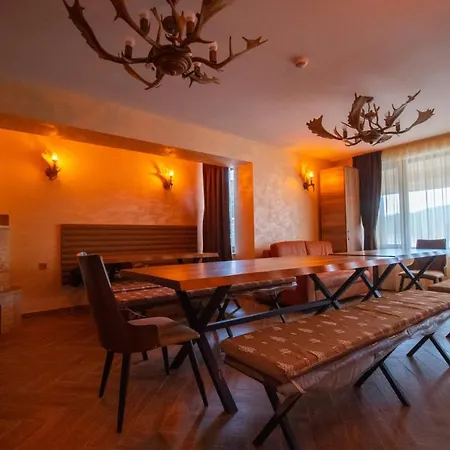 Къщи За Гости Иварос - Доспат Maison d'hôtes