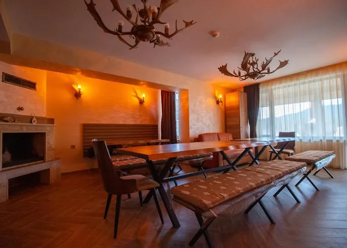 Къщи За Гости Иварос - Доспат Vendégház