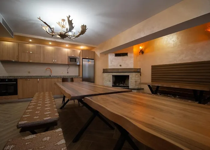 Къщи За Гости Иварос - Доспат