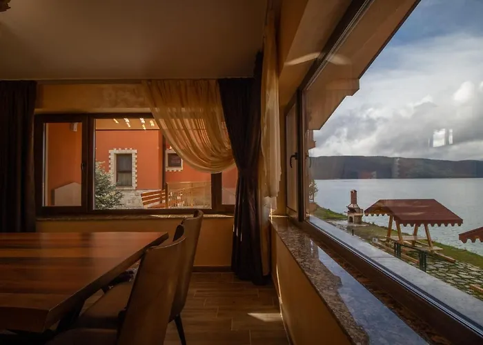 Vendégház Къщи За Гости Иварос - Доспат